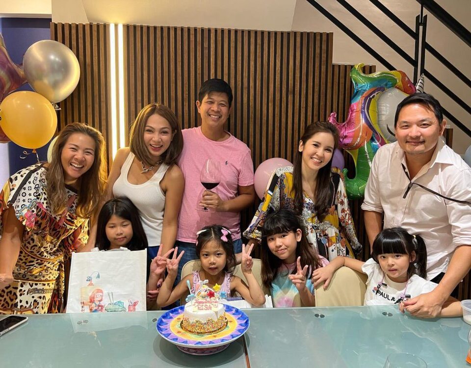 Cozy Birthday dinner Risaเป็นเด็กโตแล้วค่า...