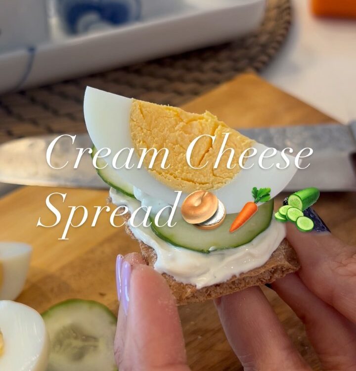 Cream Cheese Spread จาก Puck (ปั๊ก)
ครีมชีสธรรมชาติ 100% รสชาติดี เนื้อสัมผัสเนี...