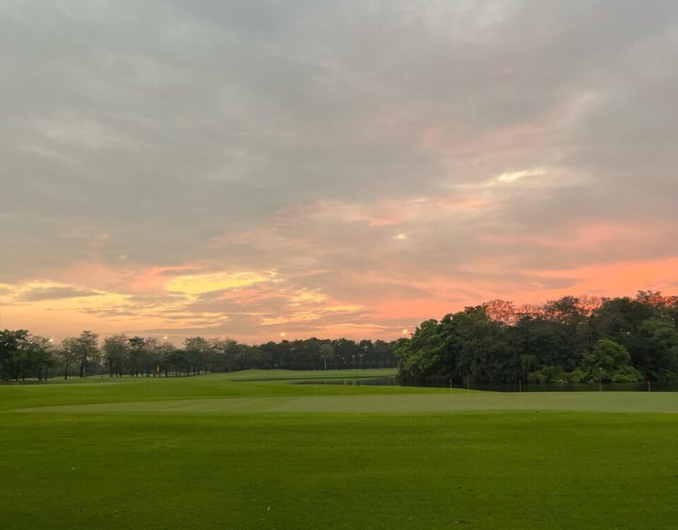 Early morning Golf...