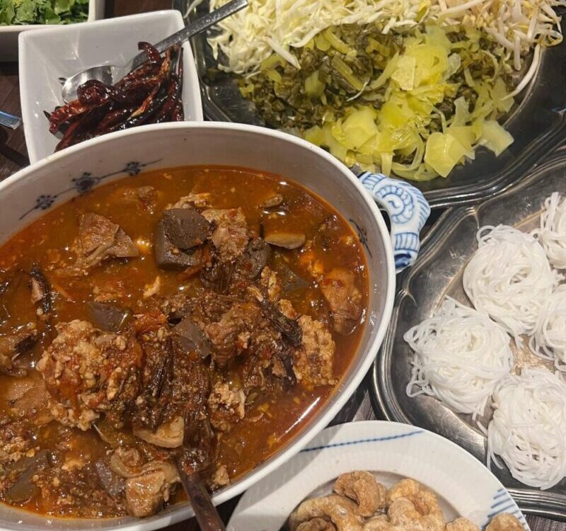 Homemadeน้ำเงี้ยว ใส่ทั้งเล้ง กระดูกหมูอ่อน หมูสับ ดอกงิ้ว เลือดไก่ แคบหมู เอาให...