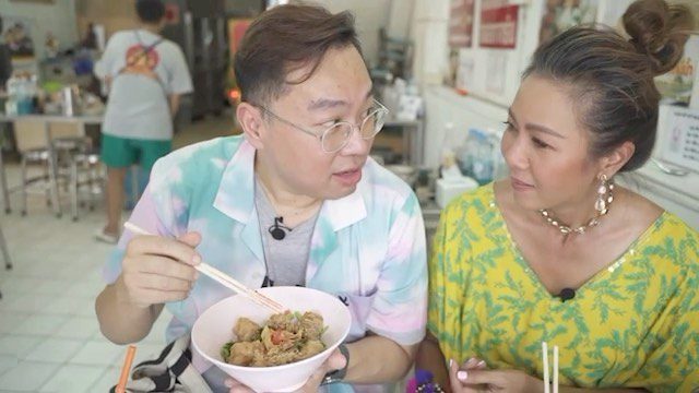 Prae’s Kitchen YouTube ยังอยู่กับเกี้ยแซ่บค่ะ   วันนี้พามาชิมร้านเย็นตาโฟในตำนาน...