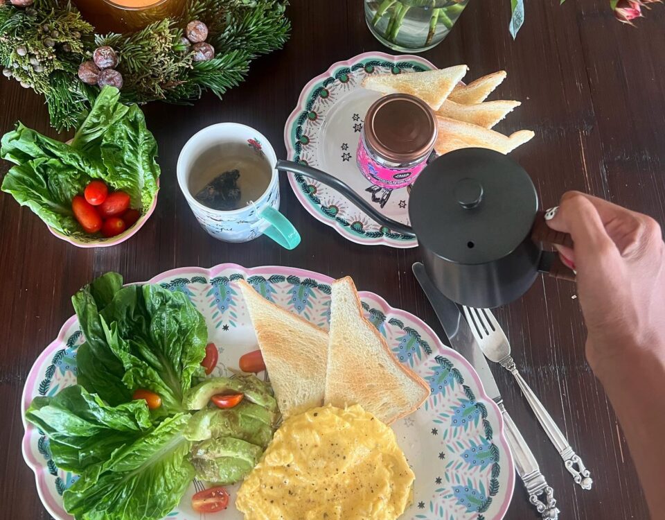 Sunday Breakfast for my love   
silky scramble egg ไข่คนนุ่มปลอดสารเคมีและฮอร์โม...