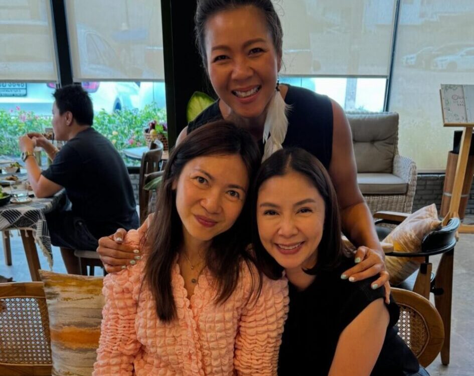 กลางวันที่สดชื่น สุขภาพดี มีความสุข    
  
ร้านอร่อย สุขภาพดีมีที่นี่...