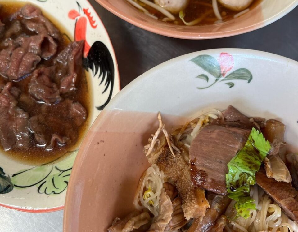 มาตลิ่งชันห้ามพลาด! ก๋วยเตี๋ยวเนื้อเพ็ญจันทร์ อร่อยสุด...