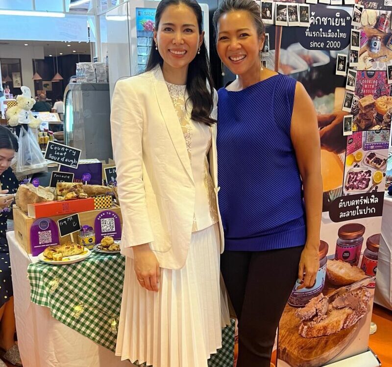 ยังลงรูปอย่างต่อเนื่องในงาน Gourmet Foodie Fest ที่Prae’s Kitchen และ Imm’s Oven...