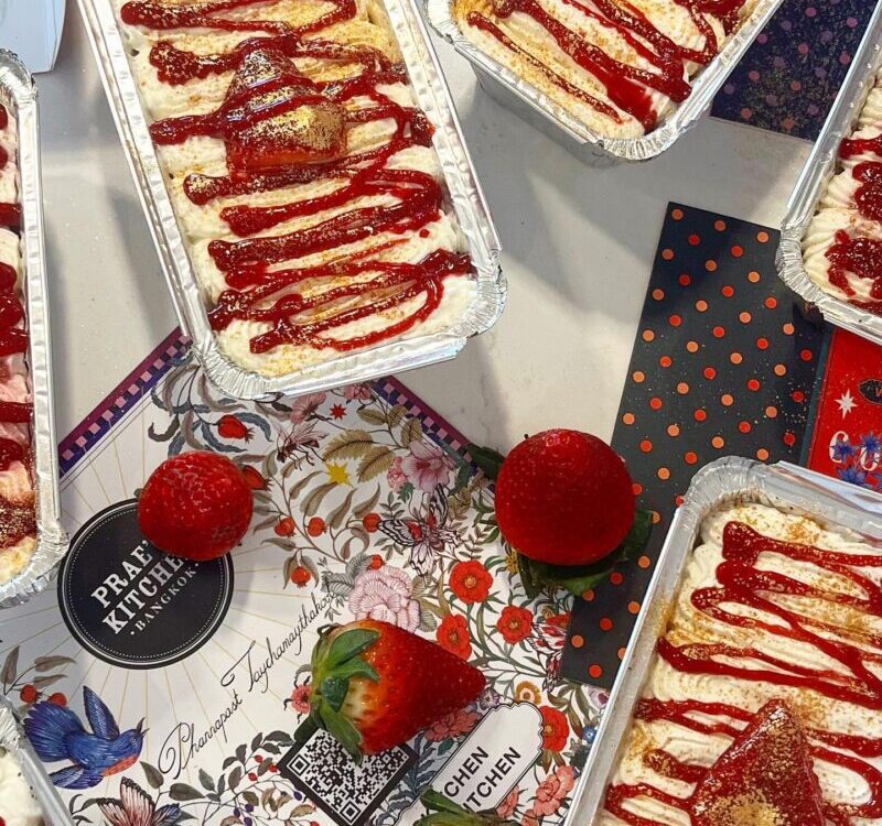 เค้กใหม่อาทิตย์นี้มาแล้วค่ะ 
เสียงตอบรับท่วมท้น เลยทำมาให้ทานกันอีกค่ะ ขอบคุณที่...