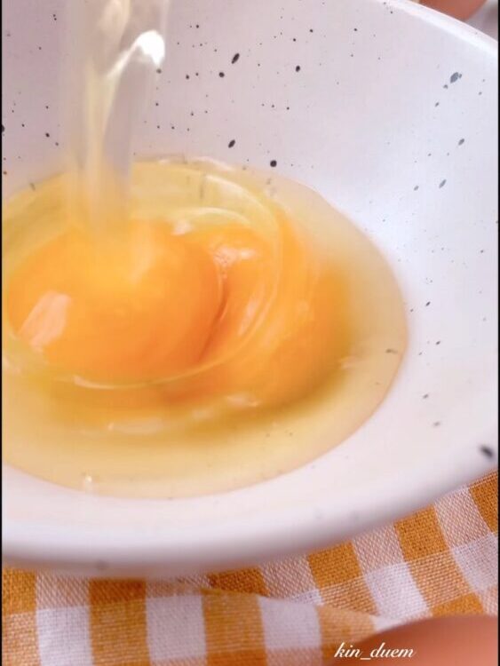 “ไข่กระทะทักครัช “ 

วัตถุดิบ 
ไข่ไก่อารมย์ดี จาก  ปลอดสารเคมี ปราศจากฮอร์โมน แล...