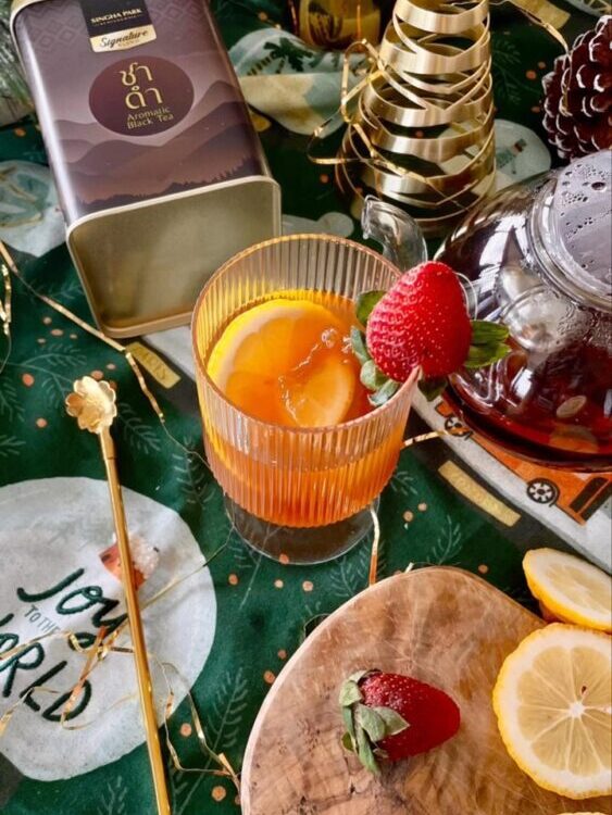 ‘Yuzu Lemon Black tea’ from Nan tea signature blend

ชาดำ ที่เติบโตตามธรรมชาติใน...