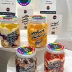 🅼🅳 ​ 🅸🆃🅴🆂 เค้กกระป๋องแพ็คเกจเก๋ๆ ตักทานสะดวกมาก อร่อยละมุนใจ Homemade Cake ร้านพ...