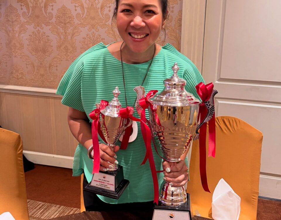 CMA35 Golf Day งานกอล์ฟการกุศล วตท35 
ได้ถ้วยแบบทุลักทุเลแห้งชาม น้ำชาม สะกดจิตต...