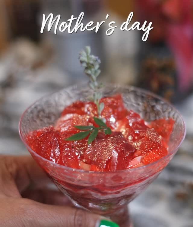 ใกล้วันแม่…บอกรักแม่แบบไม่ต้องพูด 
“Echo of Love” เค้กรสสตรอเบอรี่จากไซรัป Senor...