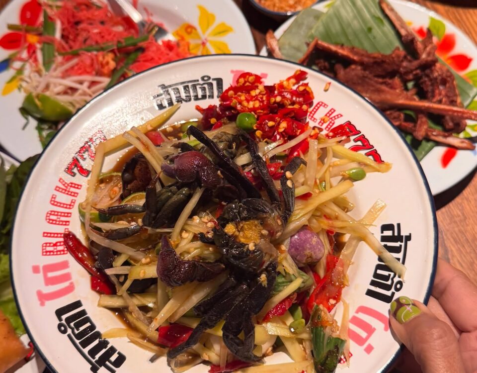 ทรงวาด อีก!พาคุณอิม  ดคเาไปเที่ยว!! เริ่มตั้งแต่ ส้มตำที่อร่อยทุกจาน  ร้านเปิดให...