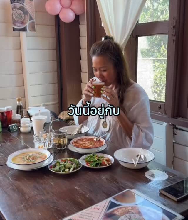 แวะทานอาหารเช้าเบาๆก่อนไปเข้าปฎิบัติธรรมที่จังหวัดขอนแก่น บรรยากาศร้านน่ารักมากโ...