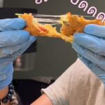 ไข่เจียวเต้านม ชีสยืดดดดดดดดดดดด อร่อยติดใจมากค่ะ...