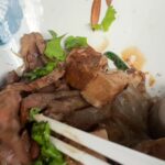 ร้าน เพ็ญจันทร์โภชนา ร้านก๋วยเตี๋ยวเนื้อแถวตลิ่งชัน หม้อเนื้อ เครื่องใน และชามเน...