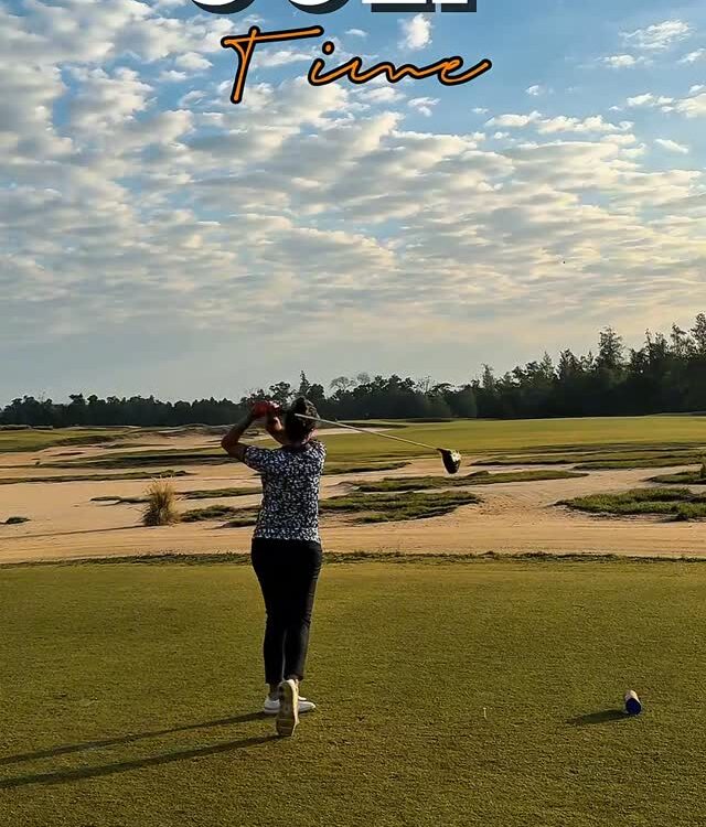 “Golf, sun, and still glowing… guess my secret?”
	•	“โดนแดดทุกวัน แต่ผิวยังโอเค…...